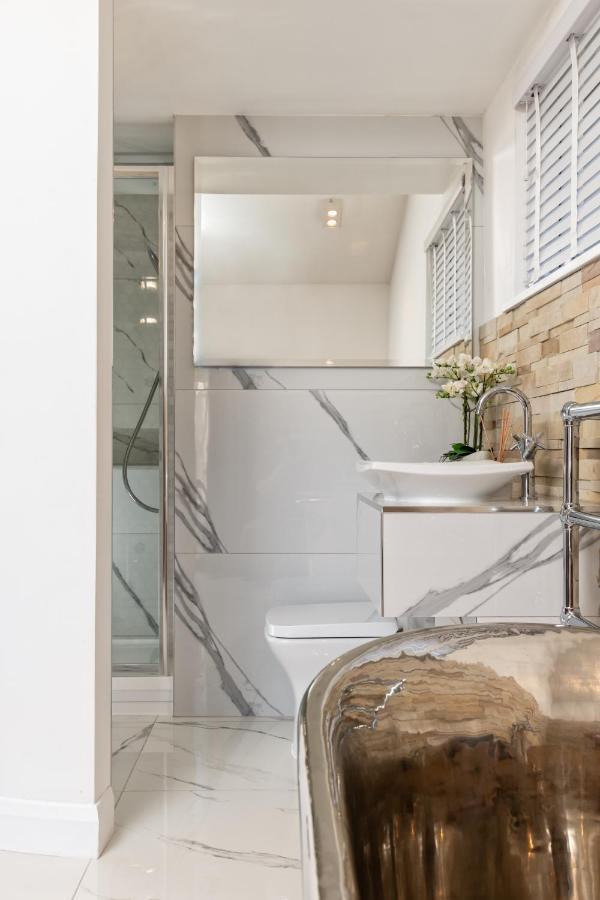 Relax In Super Size Copper Tub - 2 Bedroom Villa Inverness Exteriör bild
